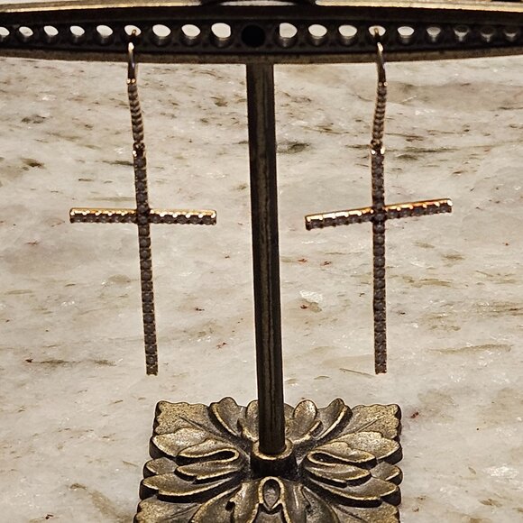 RARE MODERN LUXURY LANA JEWELRY FLAWLESS DIAMOND 14K GOLD CROSS PIERCED EARRINGS - Picture 13 of 15